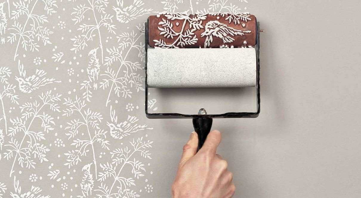 triada pintura o papel tapiz para decoracion de tu departamento 1210x6661 1